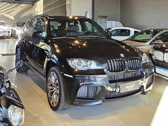 BMW X5 4.4 M V8 32V BI-TURBO GASOLINA 4P AUTOMATICO BMW X5 4.4 M V8 32V BI-TURBO GASOLINA 4P AUTOMATICO